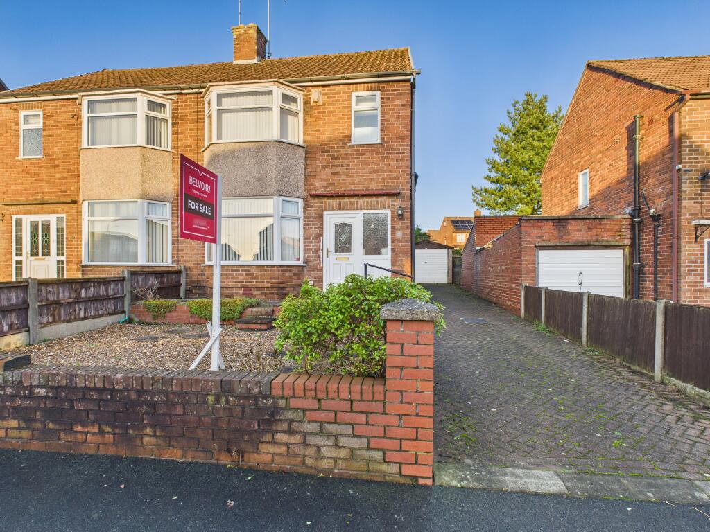 3-bed semi-detached on Hillside Close, Billinge, WN5, £210,000