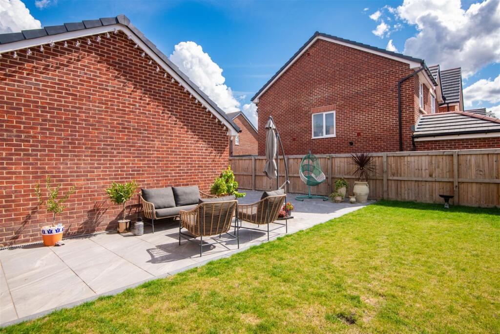 House in Preston - View 4