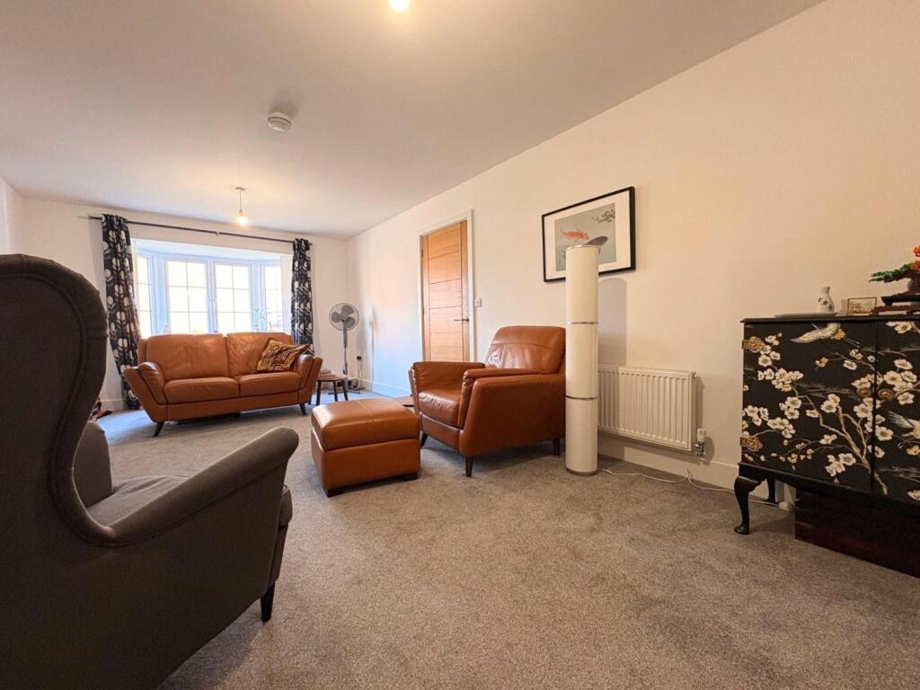 House in Northampton - View 5