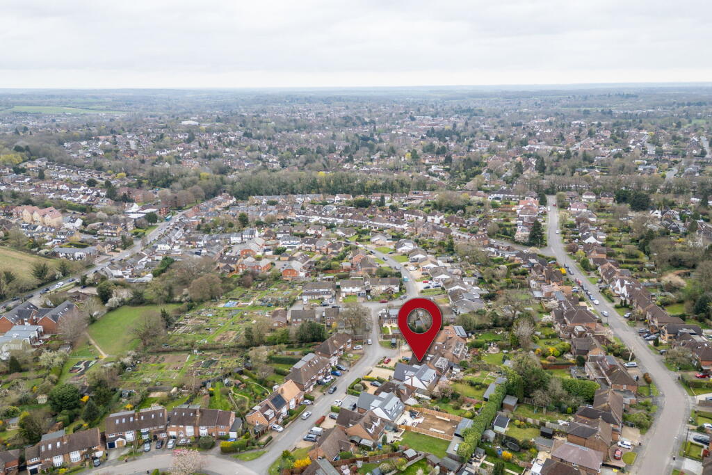 Additional image 56 of Park Rise Close, Harpenden, Hertfordshire, AL5 3AW