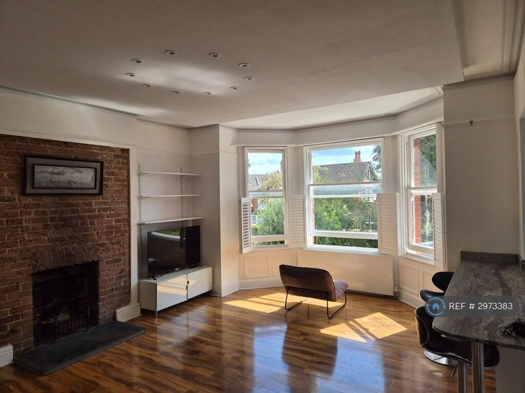 Apartment in Brighton - View 3