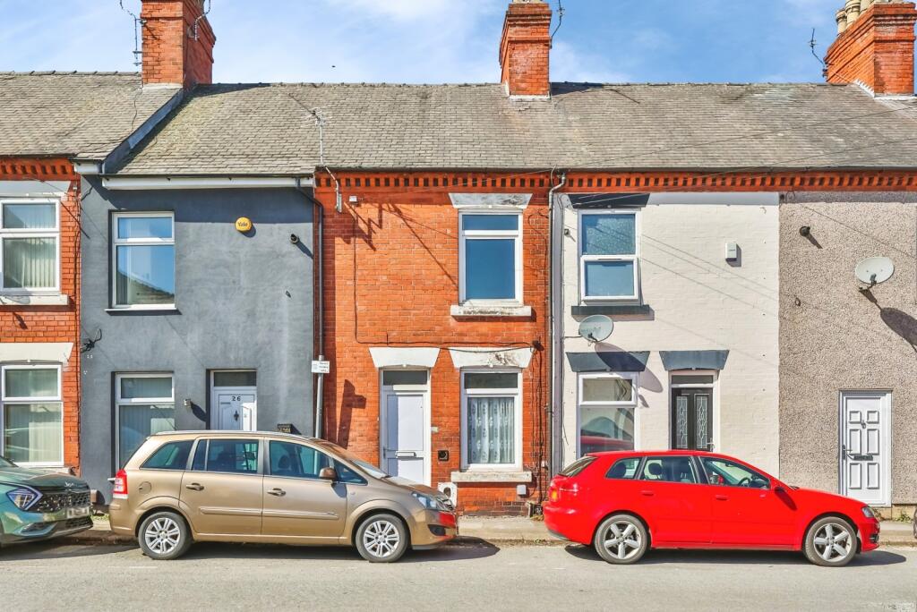 Main image of property: Vine Terrace, Hucknall, Nottingham, Nottinghamshire, NG15