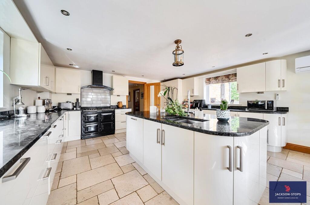 House in Northampton - View 4