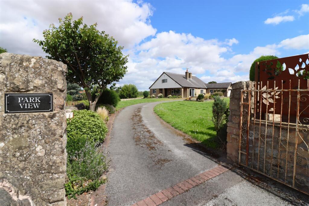 Main image of property: Upper Langwith, Mansfield
