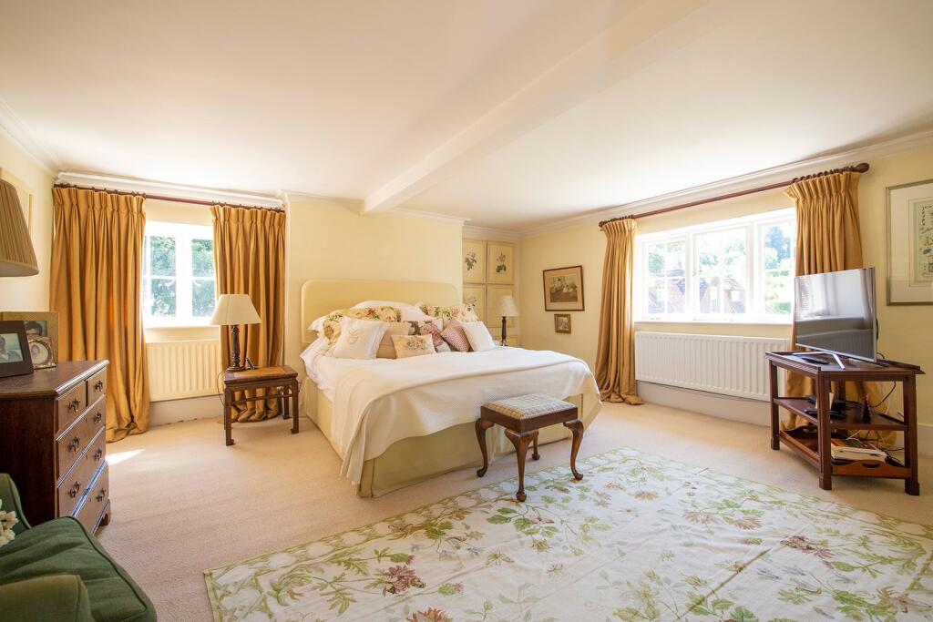 Hannington, Kingsclere, Hampshire - More