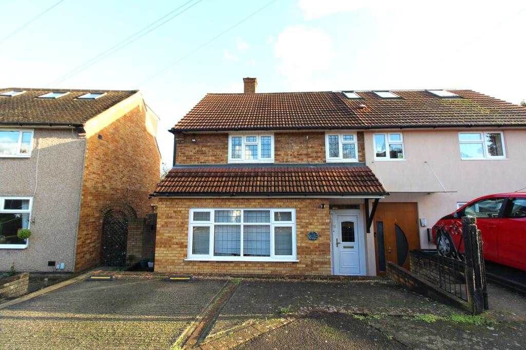 Main image of property: Dewsbury Gardens, RM3