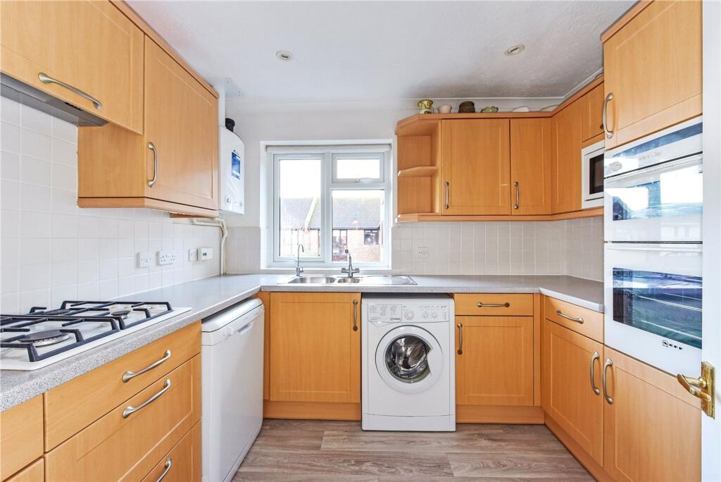 Tudor Close, Chichester, PO19 - View 3