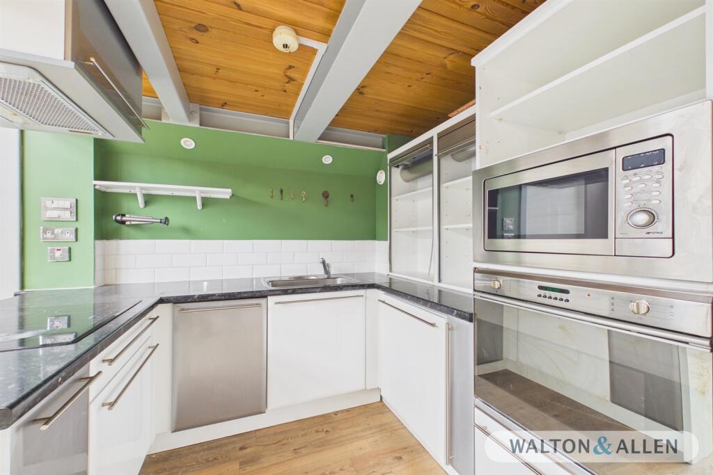 Apartment in Nottingham, Rainbow Quarter, St Ann's - View 4