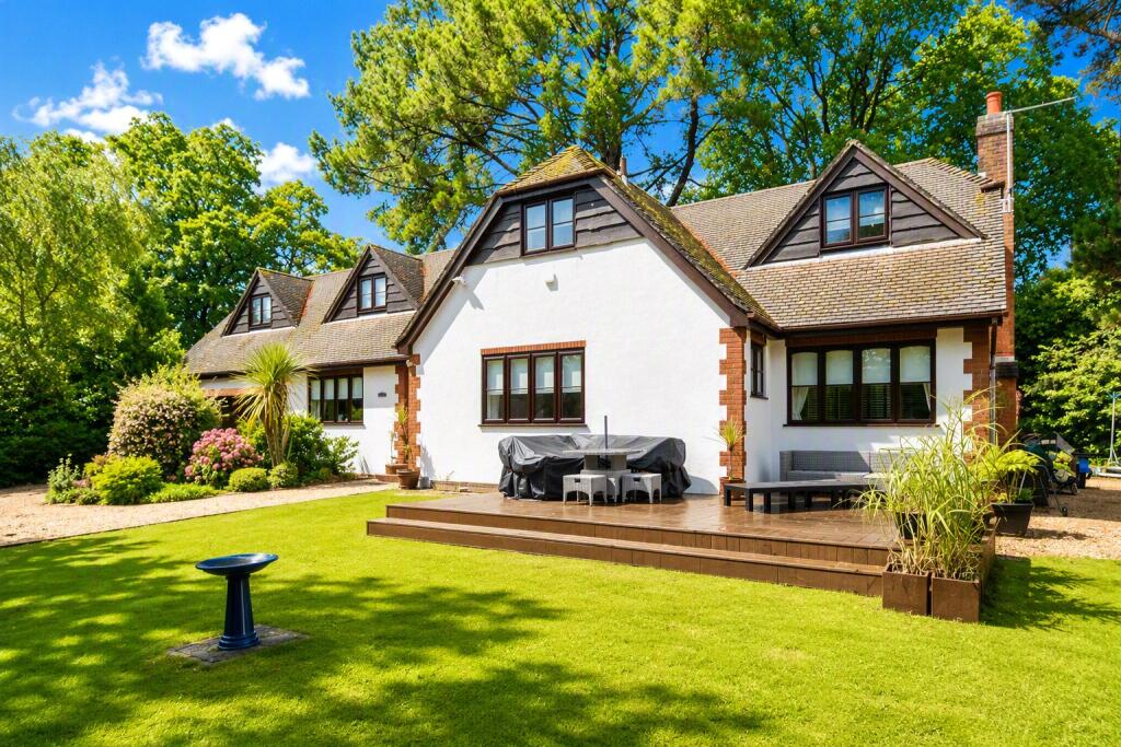 Main image of property: Whincroft Drive, FERNDOWN, Dorset, BH22