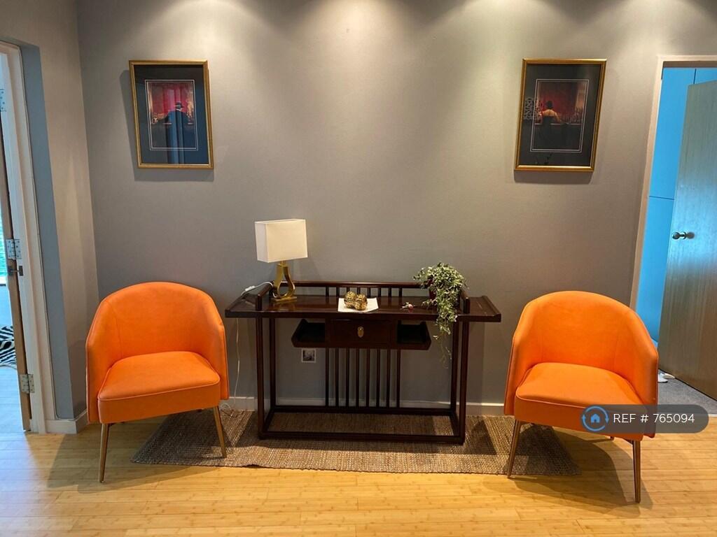 Main image of property: Beetham Plaza, Liverpool, L2