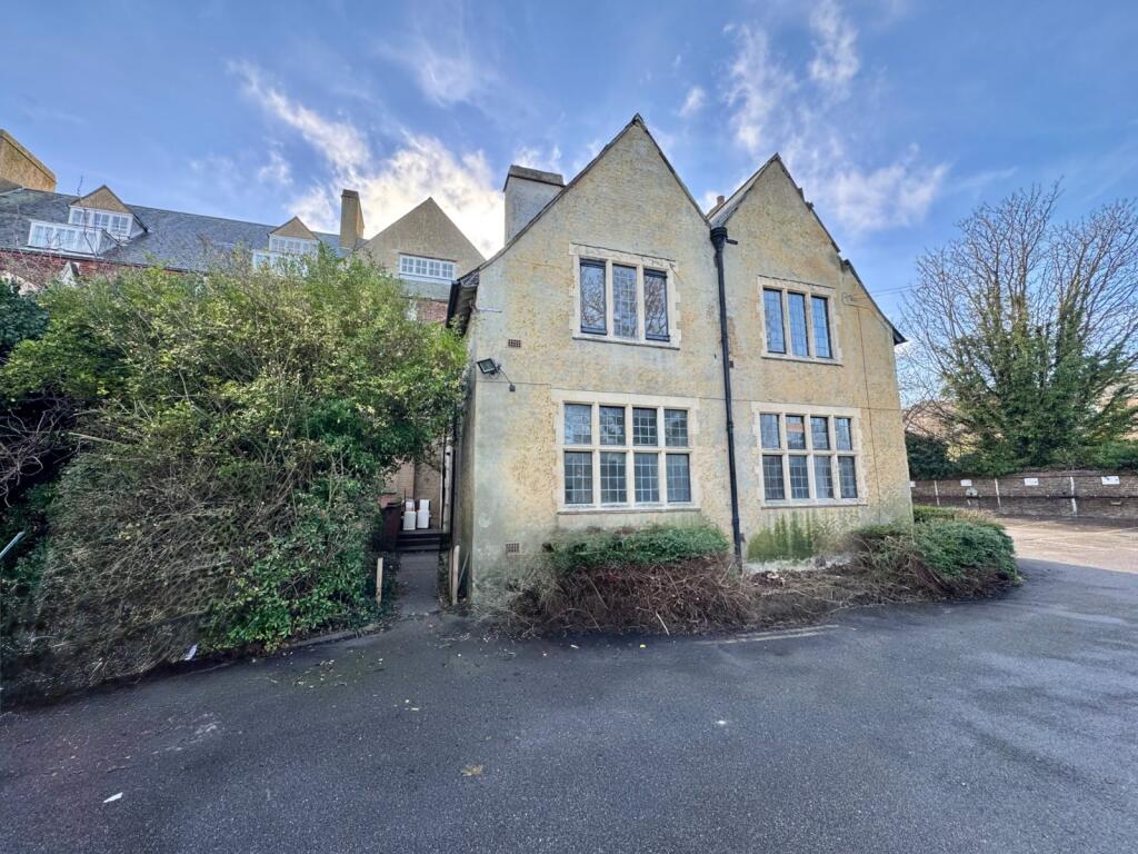 Main image of property: Canterbury Road, Westgate-on-Sea, Kent, CT8