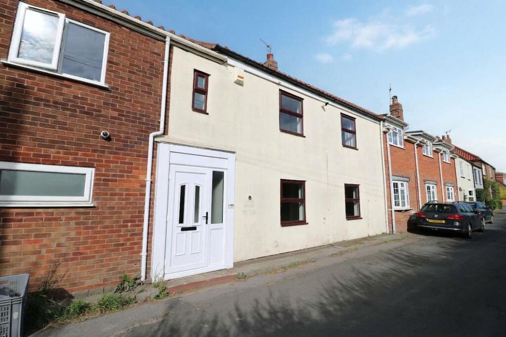 Main image of property: Chapel Row, Ryehill, HU12
