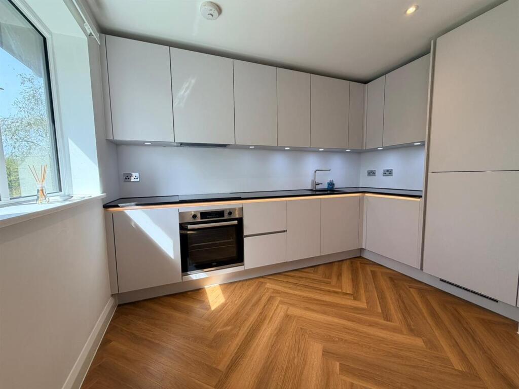 Main image of property: Bradwell Green, Hutton, Brentwood