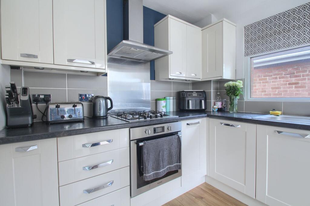 House in Stockton-on-Tees - More