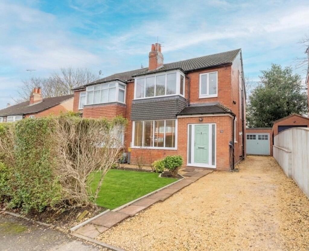 Main image of property: Newton Park View, Chapel Allerton, Leeds, LS7