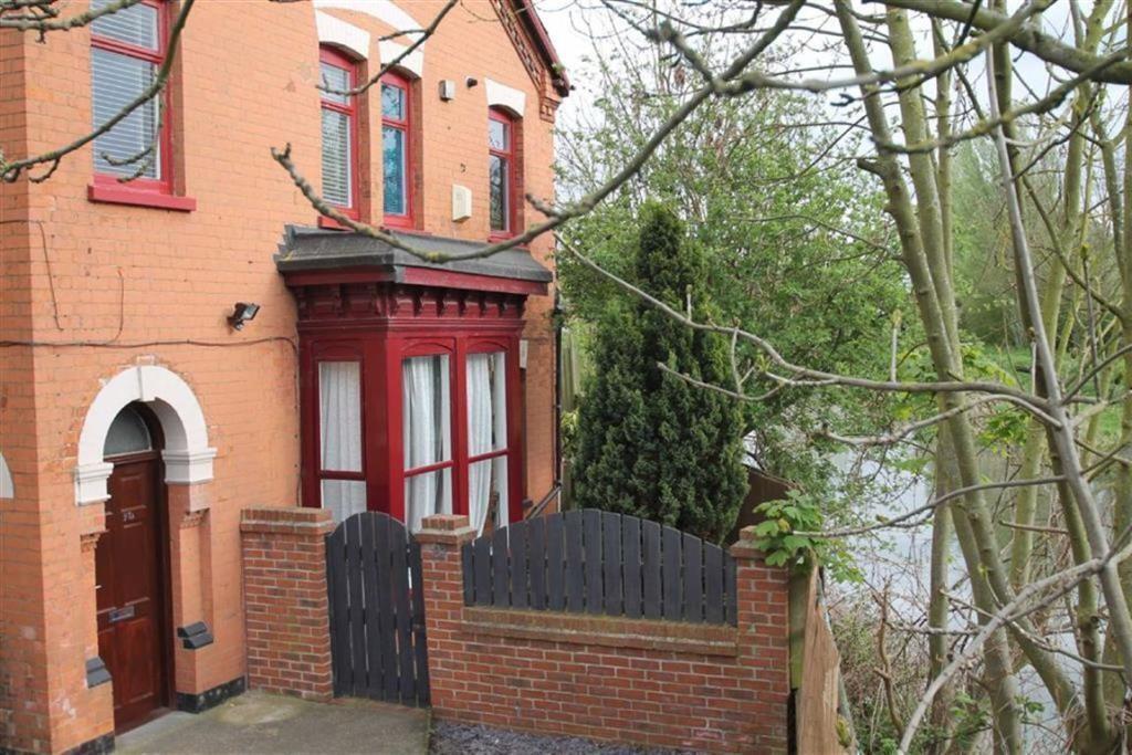 Main image of property: Dixon Street, Lincoln