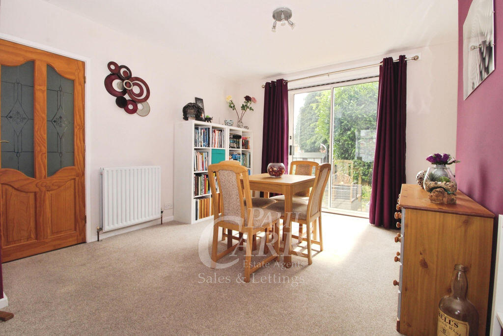 Green Lane, Shelfield, WS4 1RW photo 4