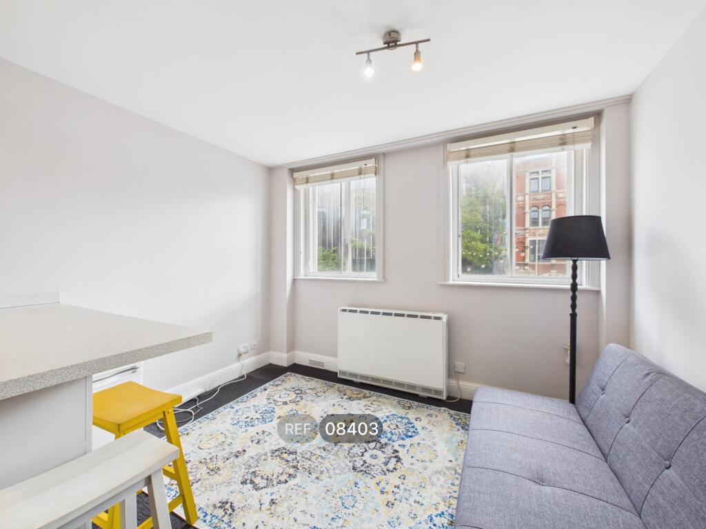 Apartment in London - View 4