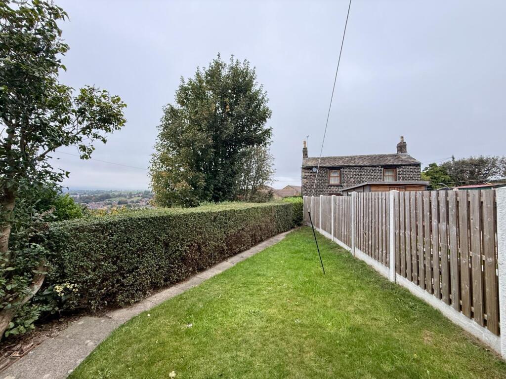 House in Kirklees, West Yorkshire - View 4