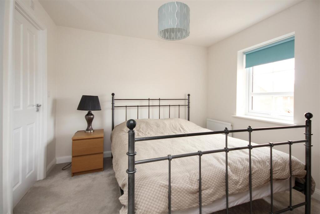 House in Wellingborough, Wendel View - More