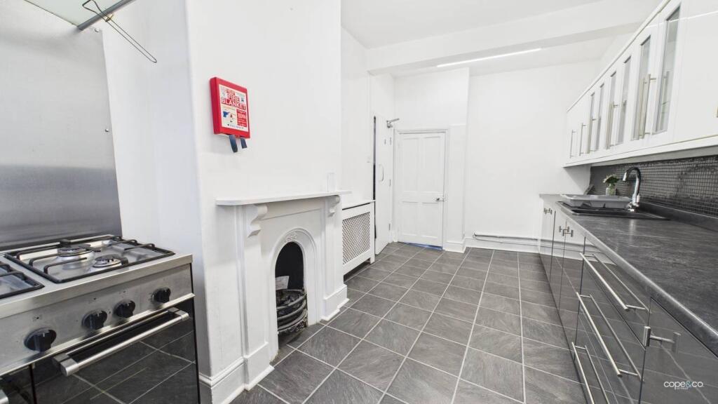 Apartment in Derby - More