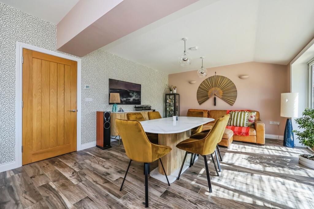 House in Broxtowe, Greasley - View 3