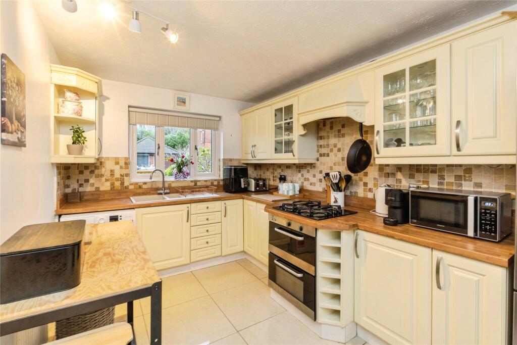 Picton Close, Birchwood, Warrington, Cheshire, WA3 – pohled 4