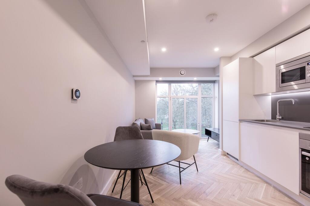 2 bedroom ground floor flat for rent