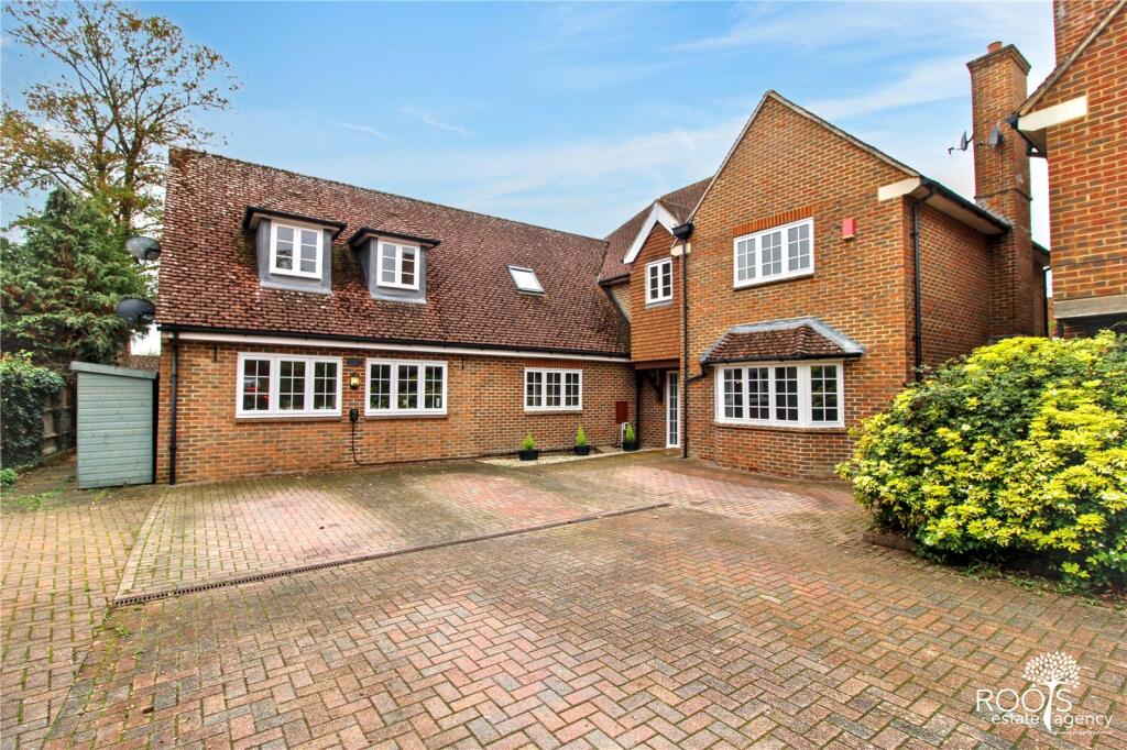 House in Thatcham, West Berkshire