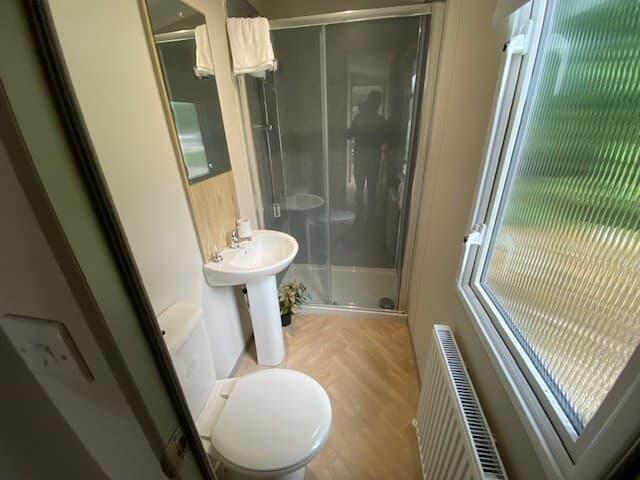 2-bed caravan on 2024 Victory Lifestyle, Newhaven Holiday Park, Buxton, Derbyshire, SK17 0DT, £49,995