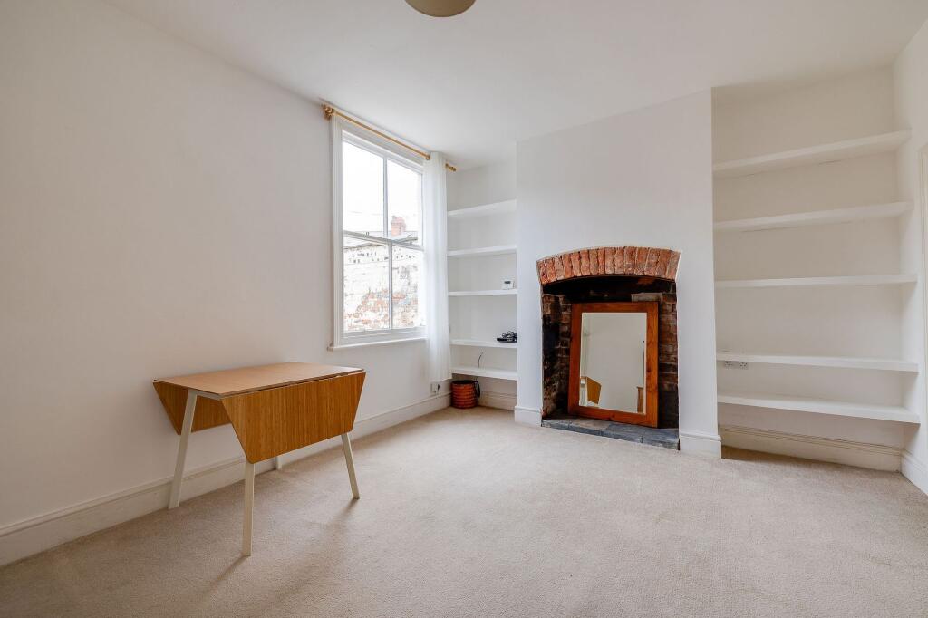 House in Chester - More