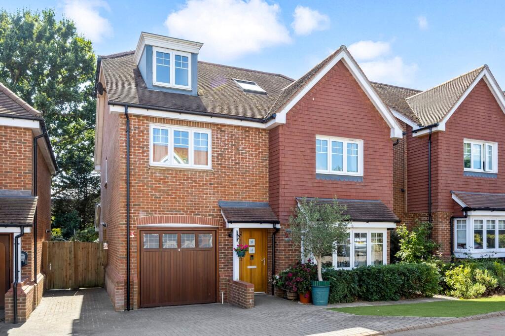 Main image of property: Firs Close, Horsham, RH12
