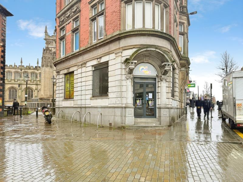 Main image of property: Gr Floor & Basement, 22 Wallgate, Wigan WN1 1JU