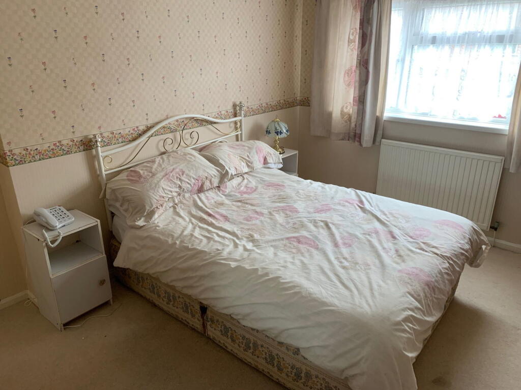 House in Swadlincote, Lower Midway, Midway - More