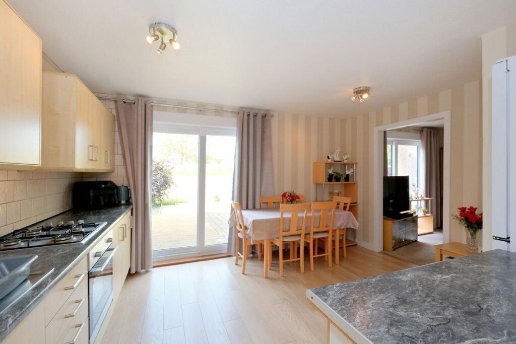 Additional image 3 of 32 Ninian Place, Portlethen, Aberdeen, Aberdeenshire, AB12 4QW