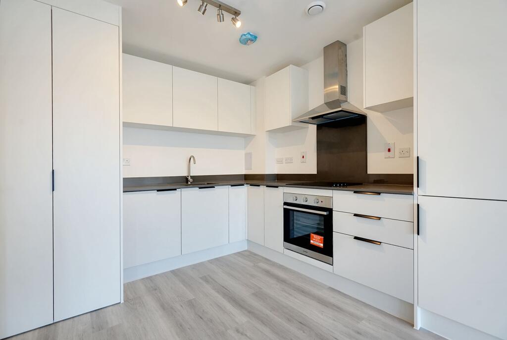 Main image of property: Gabriels Hill, Maidstone, ME15