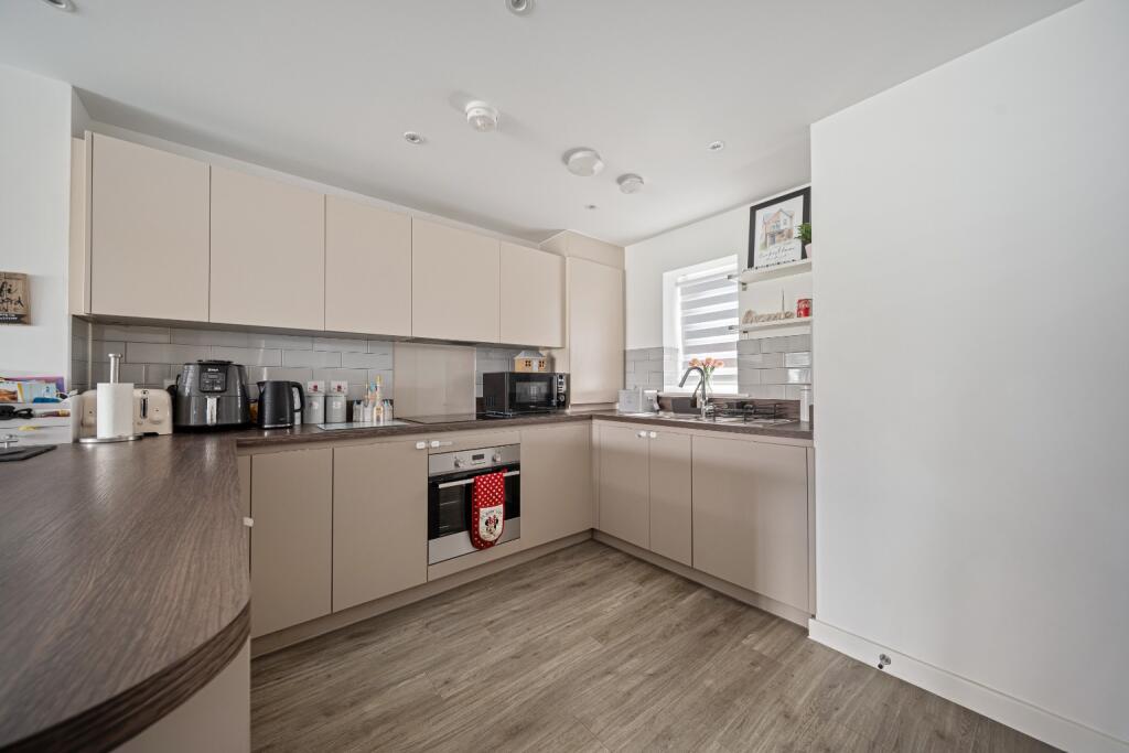 House in Dartford, Ebbsfleet Valley - View 5