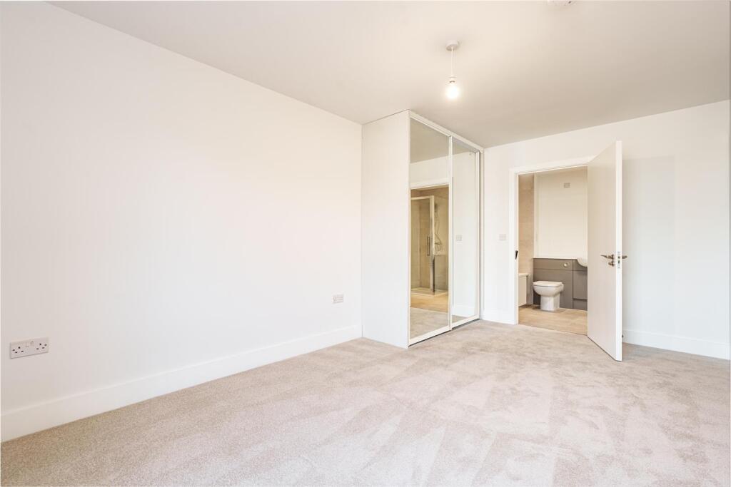 House in Worthing, West Sussex - View 5