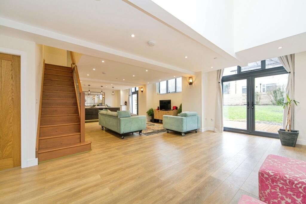House in Llandudno, Colwyn Bay - View 4