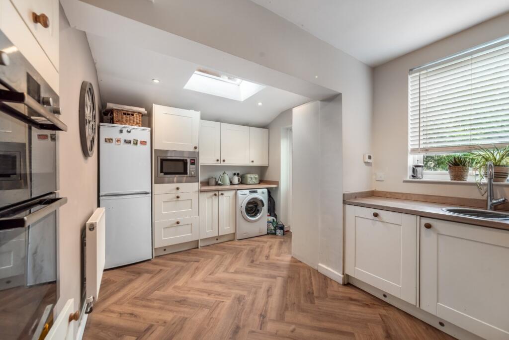Loynells Road, Rednal, Birmingham, West Midlands, B45 photo 3