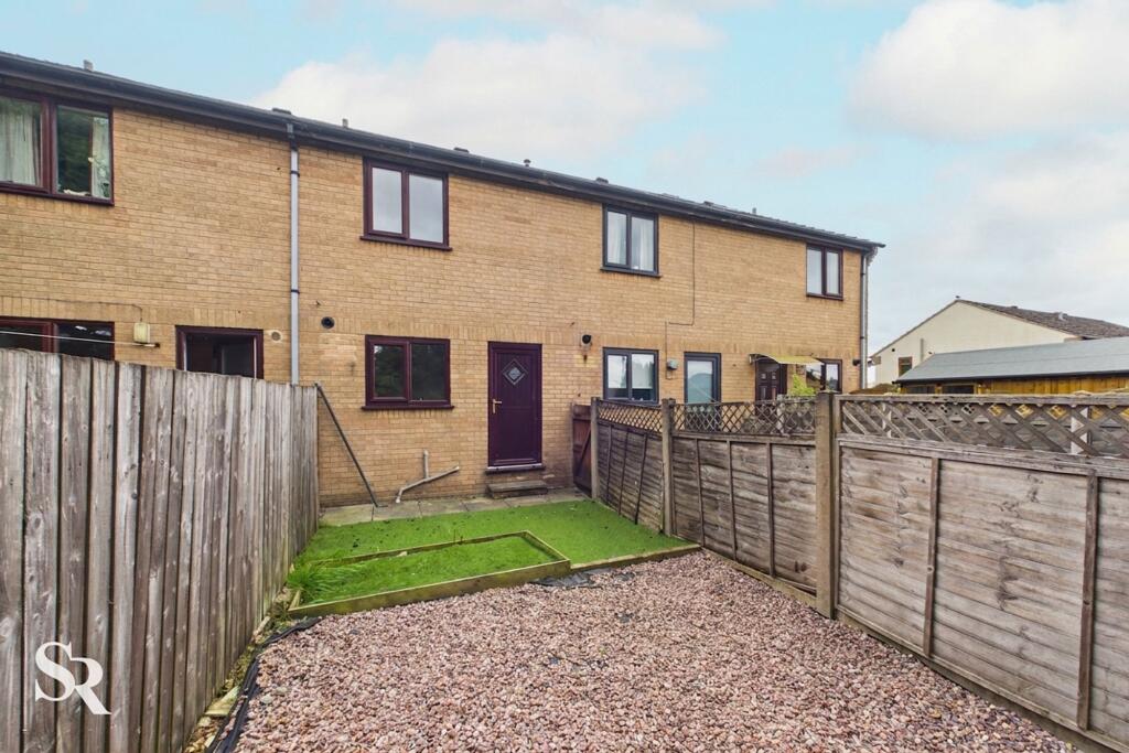 House in High Peak, Chapel-en-le-Frith - View 4