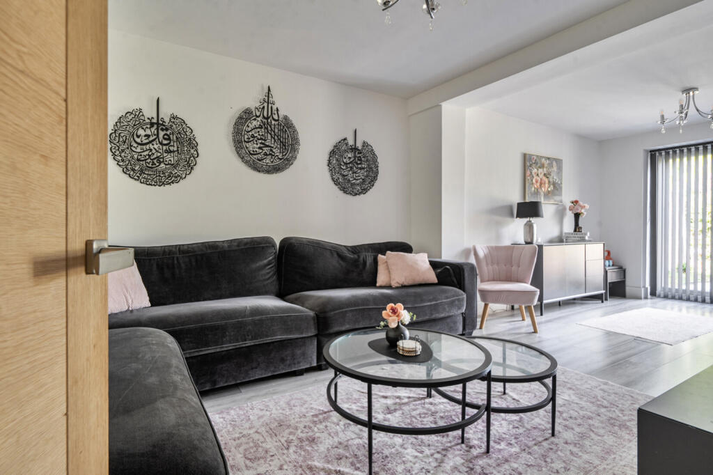 House in Hemel Hempstead - View 2