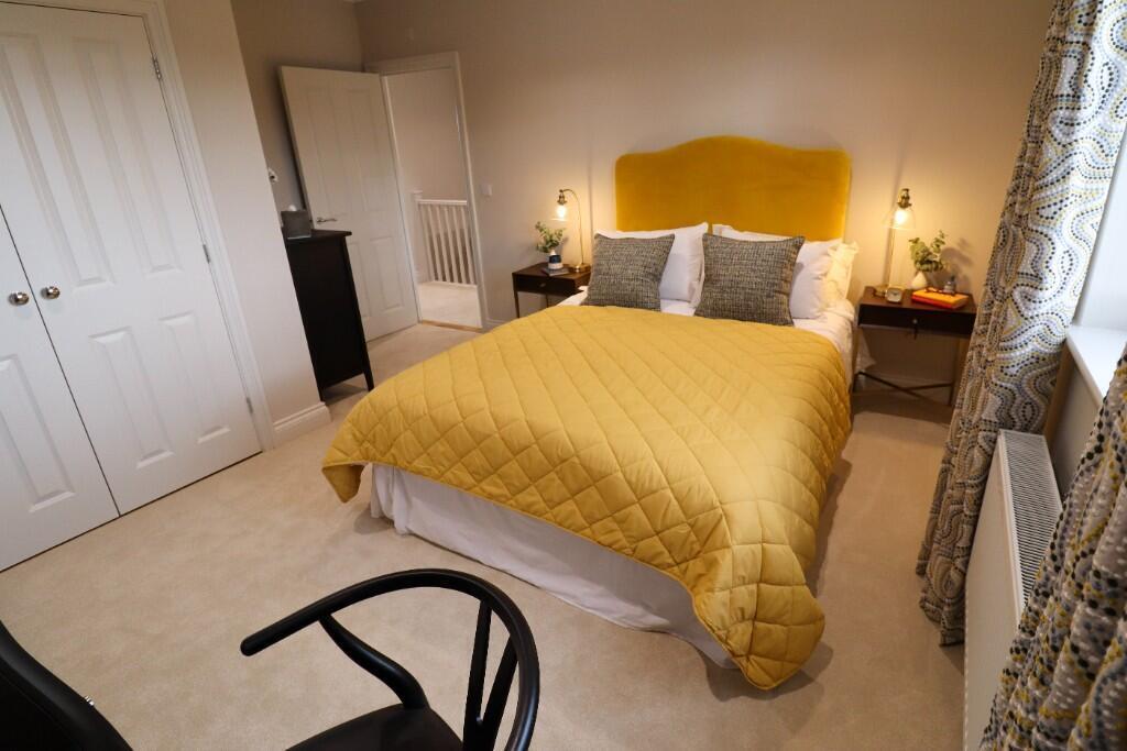 House in West Suffolk, Bury St Edmunds - More