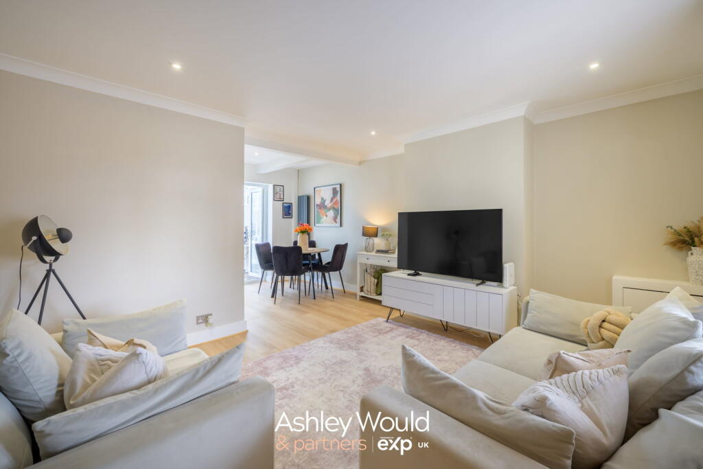 House in Dudley - View 4