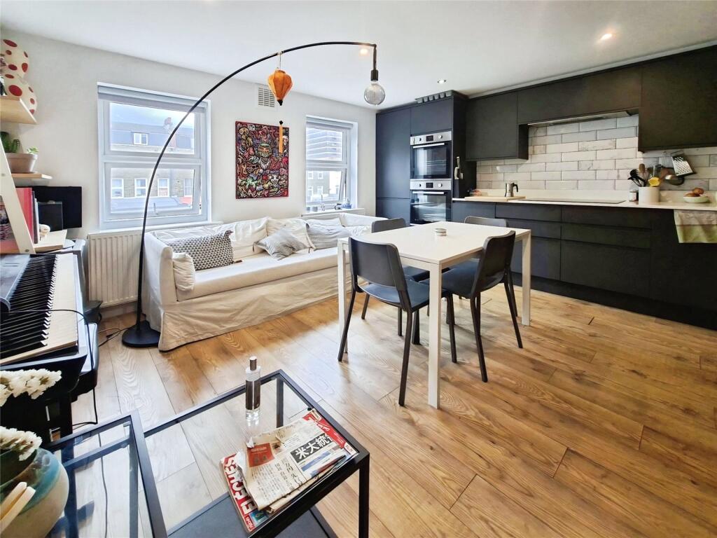 Main image of property: Camberwell Road, London, SE5