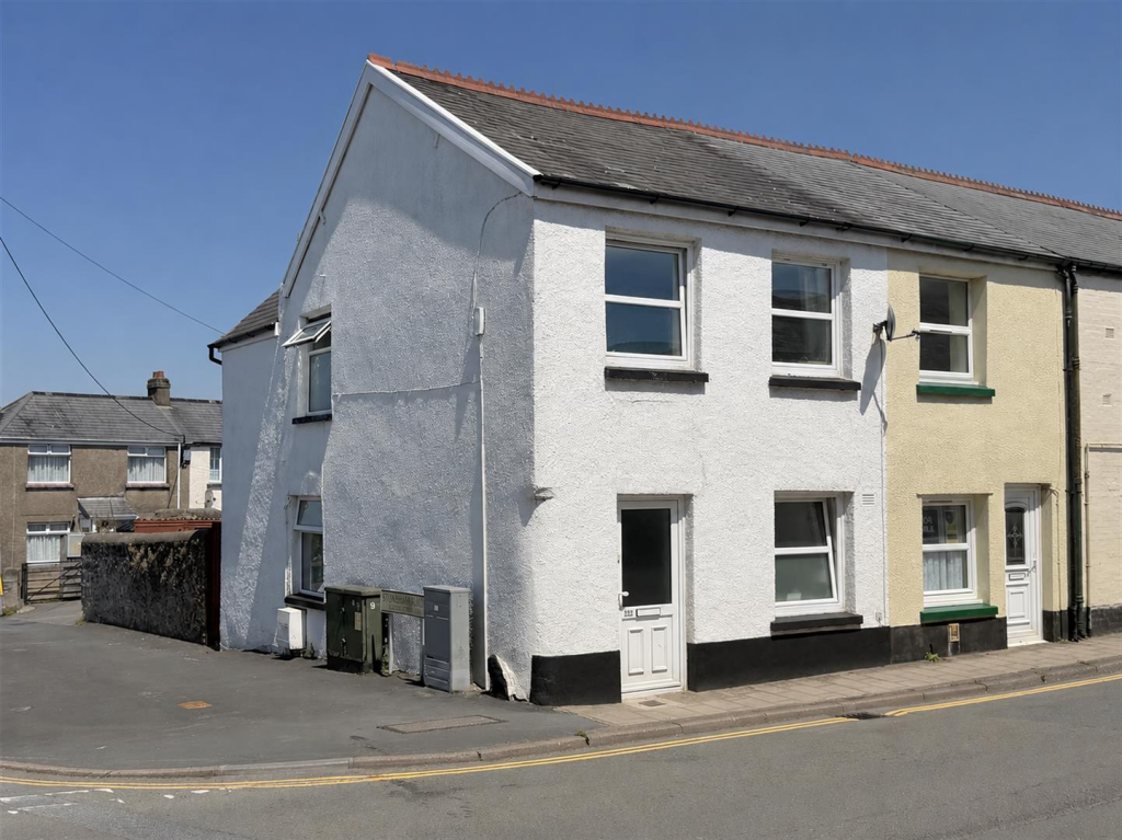 Main image of property: New Street, Torrington