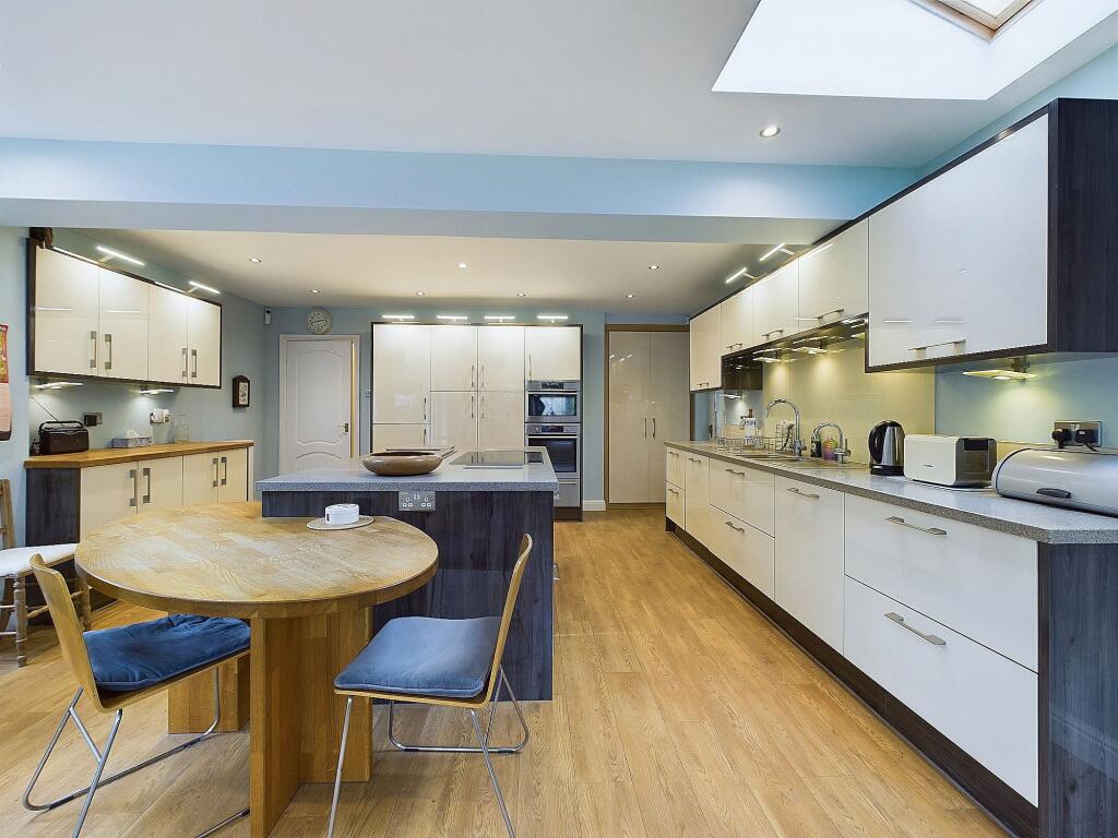 House in Rossett - More