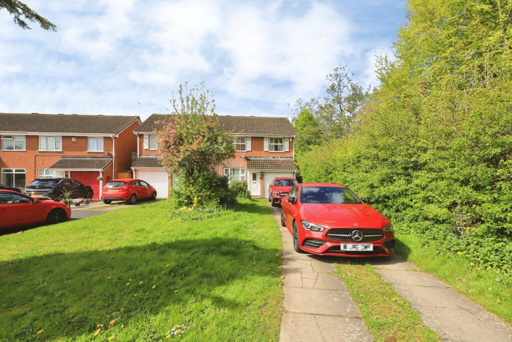Main image of property: Woodford Close, Wolverhampton, West Midlands, WV9