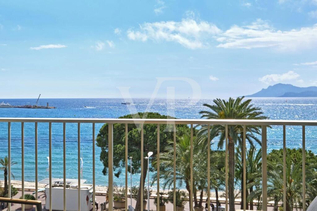 Main image of property: Provence-Alps-Cote d`Azur, Alpes-Maritimes, Cannes
