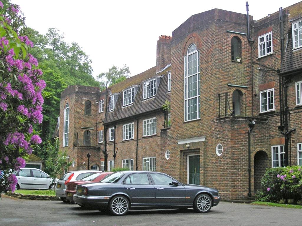 Main image of property: Molyneux Park Road, Tunbridge Wells, Kent, TN4